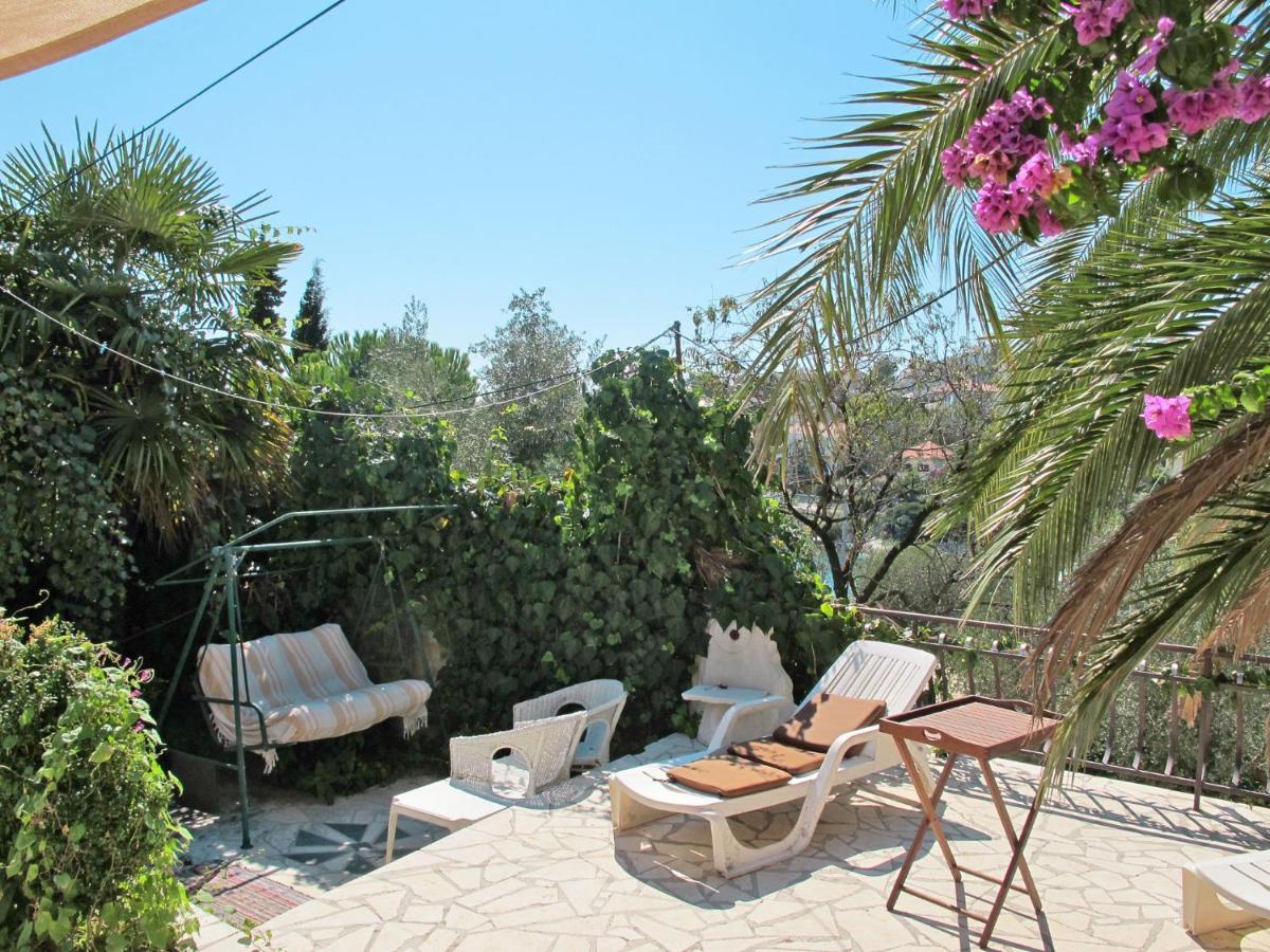 Holiday Home Maja - TGR108 Trogir Exterior foto