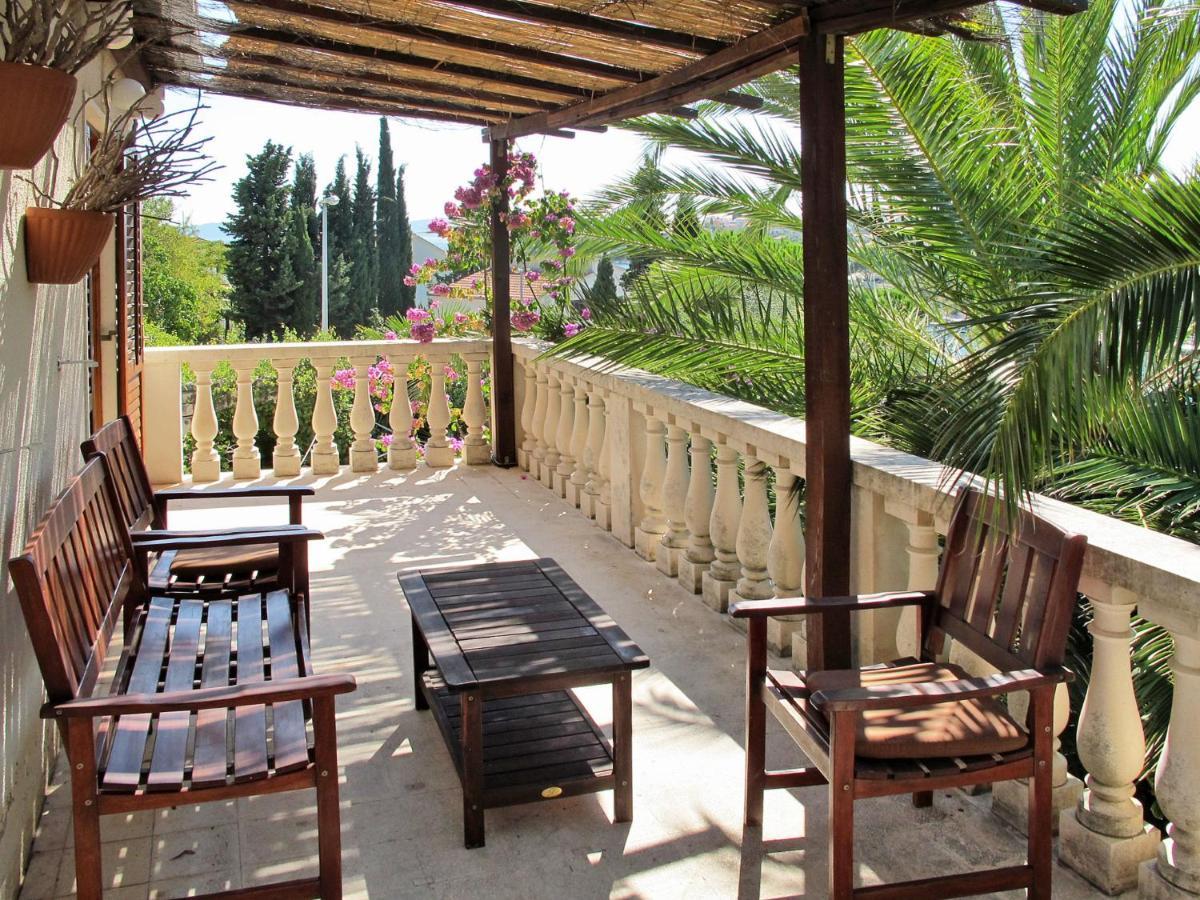 Holiday Home Maja - TGR108 Trogir Exterior foto